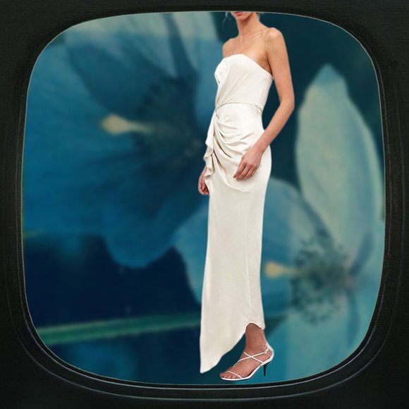 C/MEO cameo ecru dress gown - Picture 5 of 8